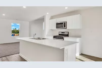 6500 Linden Trail #E, Wonder Lake, IL 60097 - Photo 4