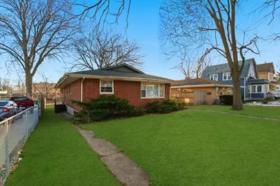 2311 Elisha Avenue, Zion, IL 60099 - Photo 2