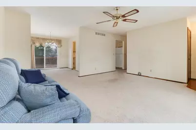 105 S Devonshire Drive, Bloomington, IL 61704 - Photo 8