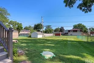 414 Cedar St, Lake in the Hills, IL 60156 - Photo 26