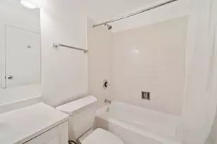 5320 N Sheridan Rd, Chicago, IL 60640 - Photo 8