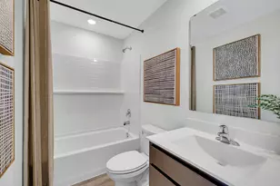 376 Summit Cir, Lombard, IL 60148 - Photo 14