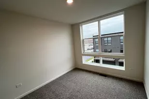 383 Summit Cir, Lombard, IL 60148 - Photo 8