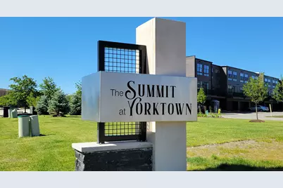 383 Summit Circle, Lombard, IL 60148 - Photo 2