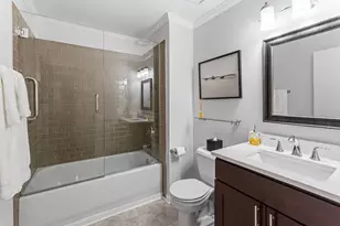 375 W Erie St, Chicago, IL 60654 - Photo 20