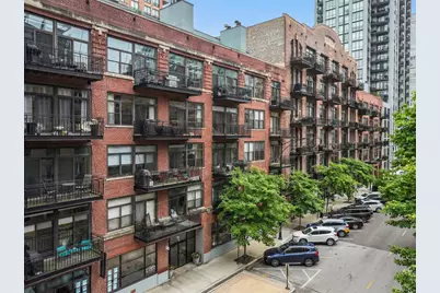 375 W Erie Street #213, Chicago, IL 60654 - Photo 1