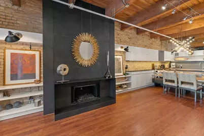 375 W Erie Street #213, Chicago, IL 60654 - Photo 6