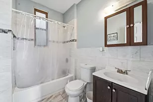 1637 S St Louis Ave, Chicago, IL 60623 - Photo 12