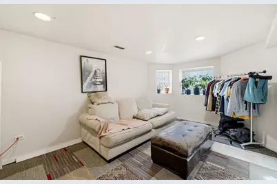 1637 S Saint Louis Avenue, Chicago, IL 60623 - Photo 38