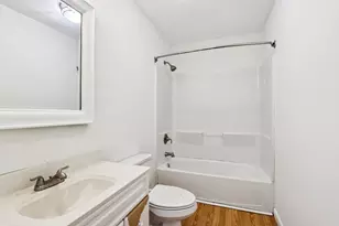 413 Plum St, Lake in the Hills, IL 60156 - Photo 20