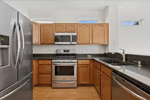 12176 Tuliptree Ln, Huntley, IL 60142 - Photo 8