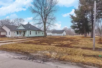 912 Charles Street, Streator, IL 61364 - Photo 4