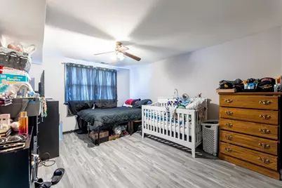 4250 W 63rd Street, Chicago, IL 60629 - Photo 18