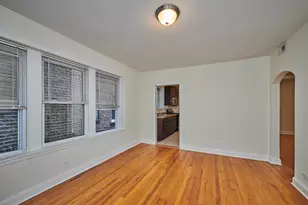 6330 N Rockwell St, Chicago, IL 60659 - Photo 14