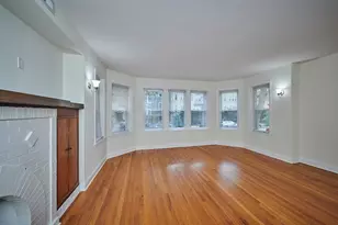 6330 N Rockwell St, Chicago, IL 60659 - Photo 10