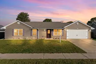 2712 Milford Dr, Urbana, IL 61802 - Photo 2