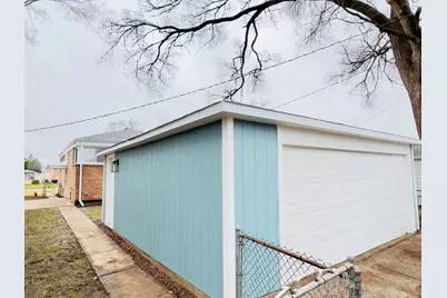 14227 Woodlawn Avenue, Dolton, IL 60419 - Photo 24