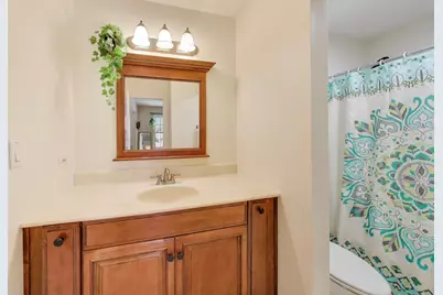 46 Oak Valley Drive, Cary, IL 60013 - Photo 18