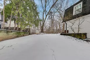 46 Oak Valley Dr, Cary, IL 60013 - Photo 28