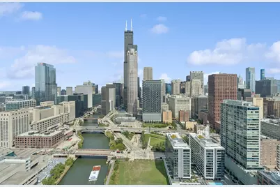 234 W Polk Street #3708, Chicago, IL 60607 - Photo 32