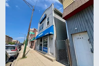 2963 S Archer Avenue, Chicago, IL 60608 - Photo 2