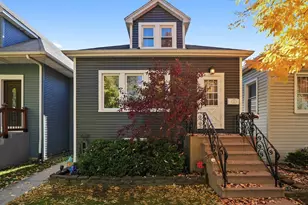 6245 W Byron St, Chicago, IL 60634 - Photo 2