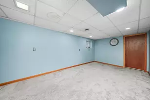 6245 W Byron St, Chicago, IL 60634 - Photo 36