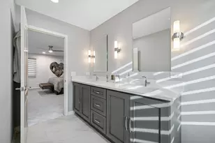 800 Downing St, Northbrook, IL 60062 - Photo 12