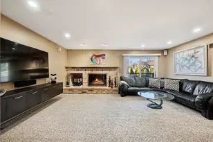 800 Downing St, Northbrook, IL 60062 - Photo 20