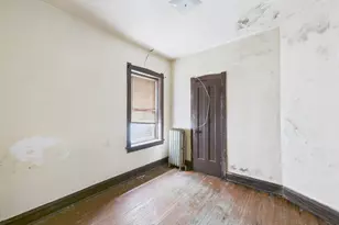 4044 W Crystal St, Chicago, IL 60651 - Photo 8