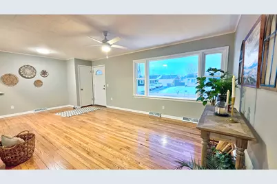 1509 Pine Street, McHenry, IL 60050 - Photo 8