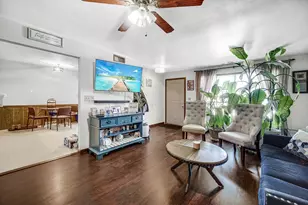 1226 Arnold Ave, Rockford, IL 61108 - Photo 4