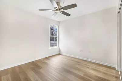 1800 Dewes Street #202, Glenview, IL 60025 - Photo 18