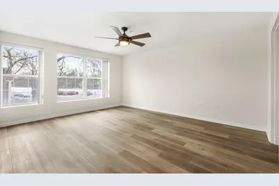 1800 Dewes Street #202, Glenview, IL 60025 - Photo 12