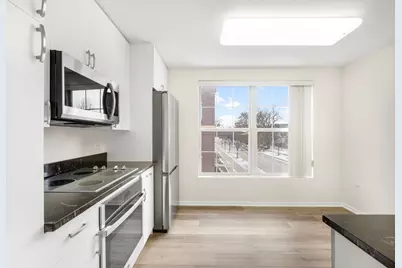 1800 Dewes Street #202, Glenview, IL 60025 - Photo 10