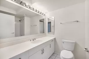 1800 Dewes St, Glenview, IL 60025 - Photo 20