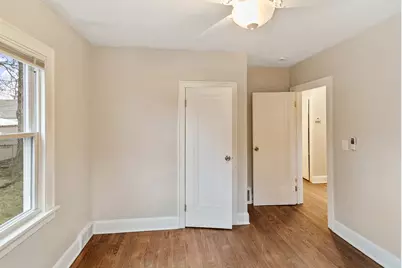 505 Lorraine Avenue, Waukegan, IL 60085 - Photo 10