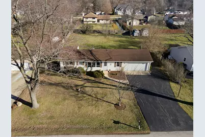 2N643 Diane Avenue, Glen Ellyn, IL 60137 - Photo 2