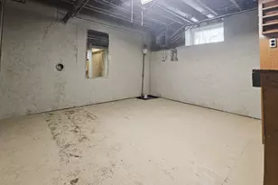 916 S Hennepin Ave, Dixon, IL 61021 - Photo 40