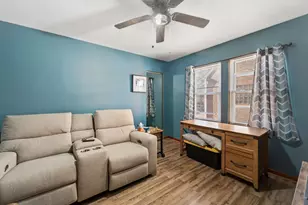 6401 Sinclair Ave, Berwyn, IL 60402 - Photo 12