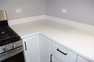 27 Frederick Ct, South Elgin, IL 60177 - Photo 6