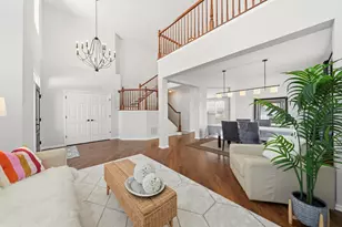 305 Chick Evans St, Bolingbrook, IL 60490 - Photo 4