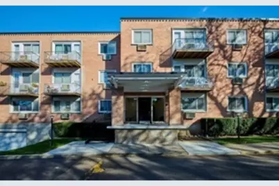 8541 Lotus Avenue #711, Skokie, IL 60077 - Photo 1