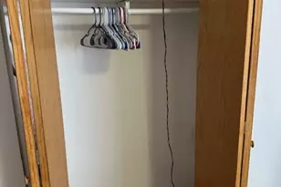 915 E Oakton St, Des Plaines, IL 60018 - Photo 22