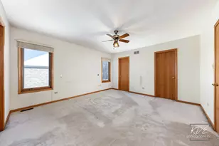 6576 Davane Ln, Downers Grove, IL 60516 - Photo 18