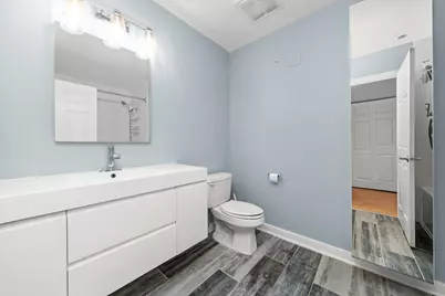 833 W 15th Place #711, Chicago, IL 60608 - Photo 16