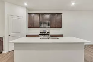 13740 S Palmetto Dr, Plainfield, IL 60544 - Photo 8