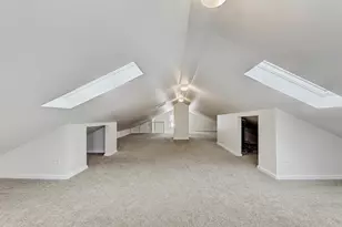 1561 E Walnut Ave, Des Plaines, IL 60016 - Photo 22