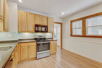 1561 E Walnut Avenue, Des Plaines, IL 60016 - Photo 6