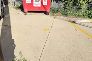 5674 N Ridge Ave, Chicago, IL 60660 - Photo 20